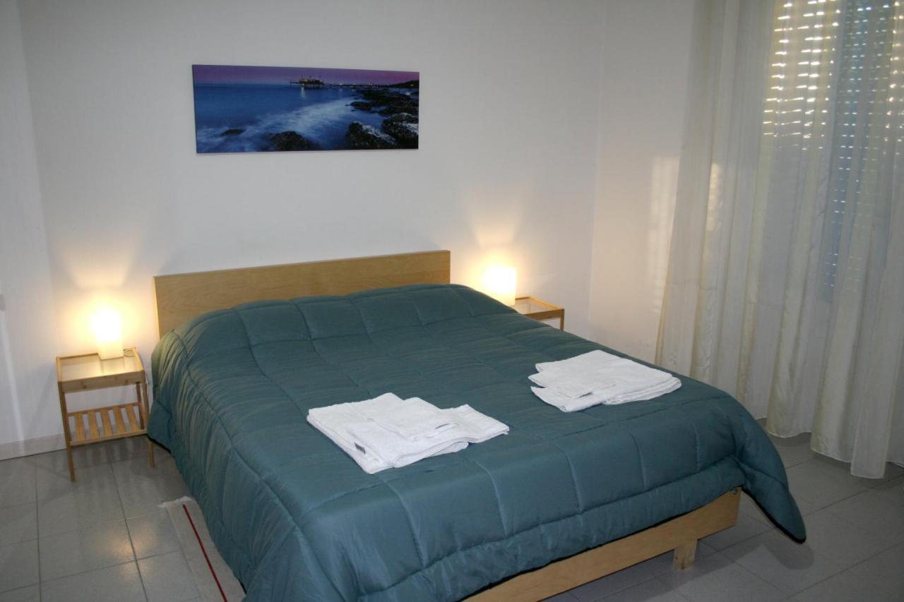2 Bedrooms Appartement At Pescara 300 M Away From The Beach With Balcony And Wifi エクステリア 写真