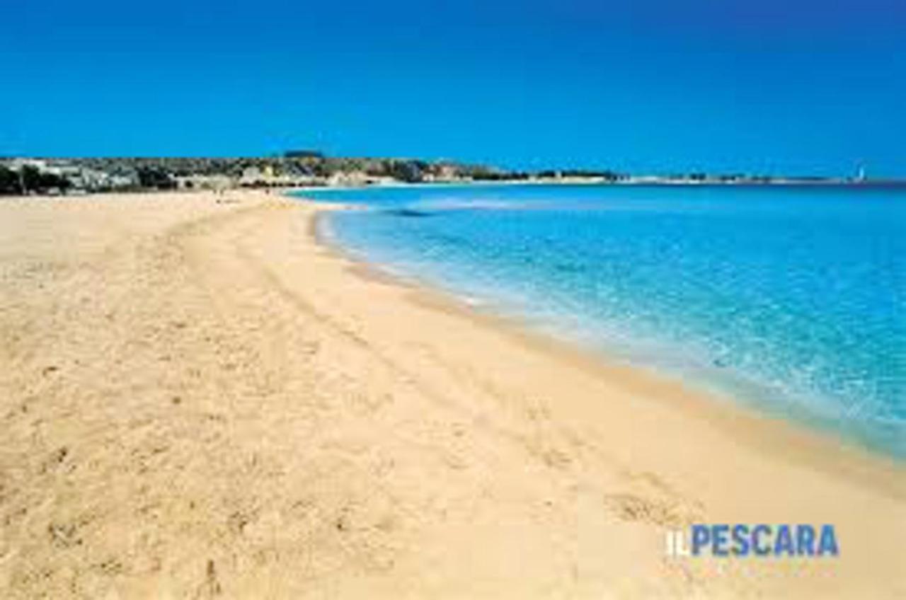 2 Bedrooms Appartement At Pescara 300 M Away From The Beach With Balcony And Wifi エクステリア 写真