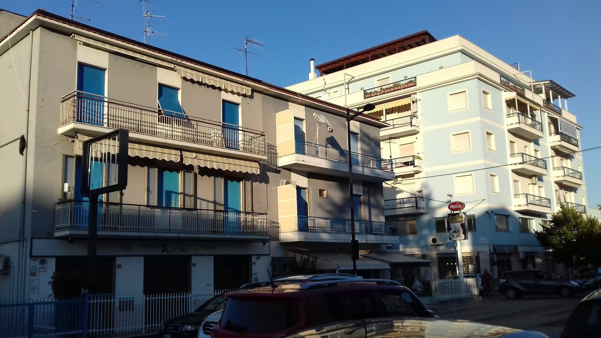 2 Bedrooms Appartement At Pescara 300 M Away From The Beach With Balcony And Wifi エクステリア 写真